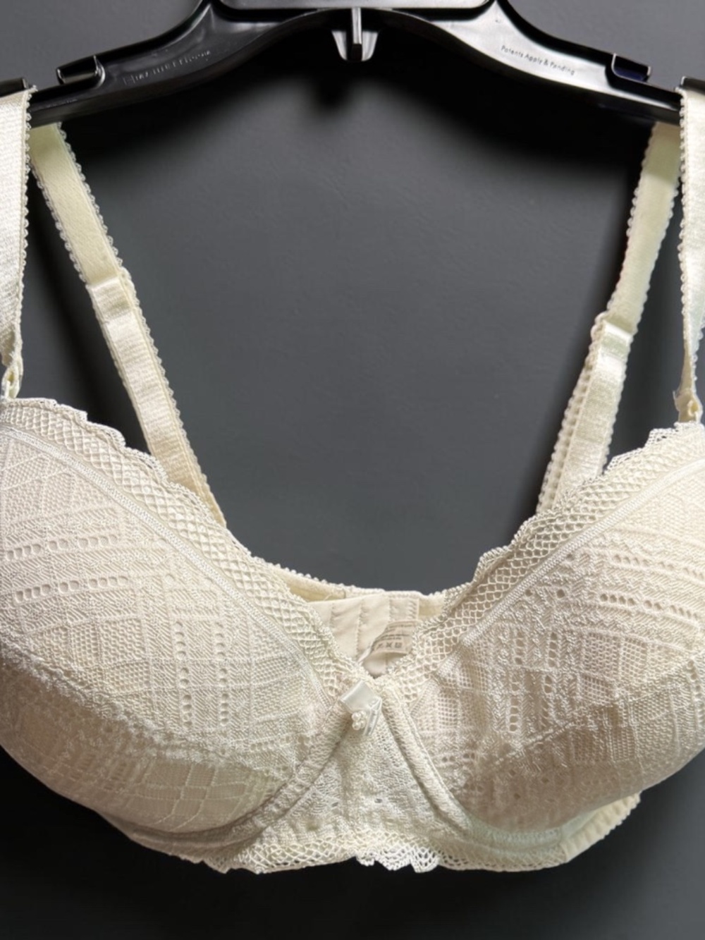 Ivory Lace Underwire Bra 34F Feminine Textured Bra - Picture 8 of 13